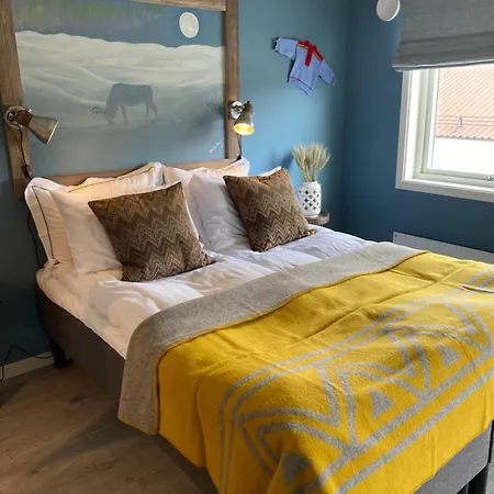 מלון 8 Seasons 2*