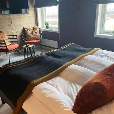 8 Seasons Hotel